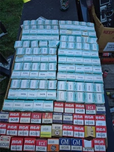Gran lote de tubos de vacío 6GM6 ETC #1190 - Imagen 1 de 1