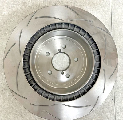 *VENTA DE DEVOLUCIÓN * DBA (DBA2657S) Rotor trasero ranurado serie calle (1) Foto 1 de 4