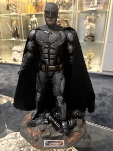 Hot Toys Batman TMS085 - Bild 1 von 2