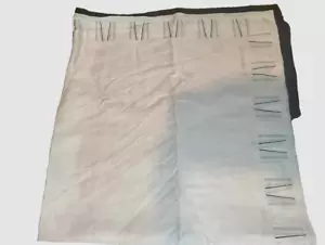 Bufanda Givenchy Vintage 100% Seda Geométrica Multicolor Japón 44 pulgadas de largo *Defectos* - Imagen 1 de 9