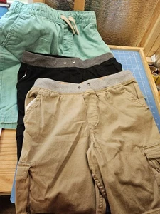 Lot Of 3 Boys Shorts Elastic Waist Husky Size 18 20 Black Khaki Mint Green - Picture 1 of 7