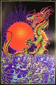 Studio B Dragon Rising NonFlocked Blacklight Poster, 24x36 in. - Imagen 1 de 3