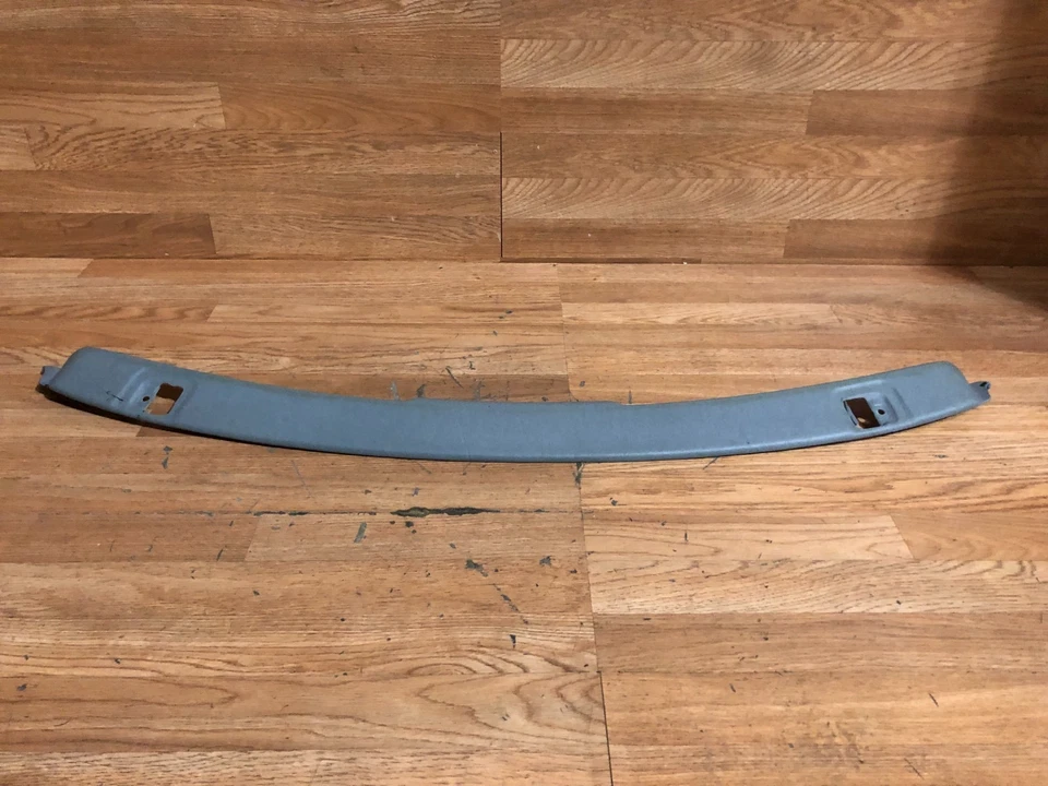 MERCEDES BENZ OEM R129 SL320 SL500 PANEL DE AJUSTE DE PESTILLO SUPERIOR CONVERTIBLE DELANTERO 3 Foto 1 de 4