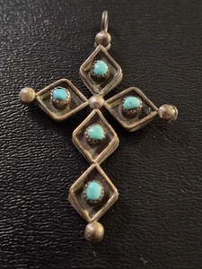 Ciondolo reversibile croce turchese e corallo argento sterling vintage 5,62 g 1 3/4" - Foto 1 di 13