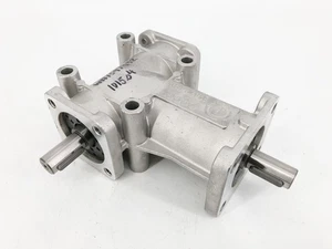 New Poggi 2030 R.1:1 D.2 Right Angle Gearbox 3/4" Shaft 1:1 182030112 - No Box - Picture 1 of 8