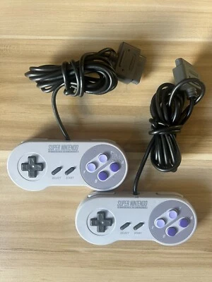 2 SNES Super Nintendo Original Controllers Authentic OEM OFFICIAL SNS-005 (F) - Image 1 of 3