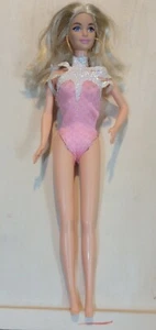 1990 Ice Capades 50th Anniv. Barbie Outfit auf 2015 Kopf und 90er Jahre Körper C340G  - Bild 1 von 14