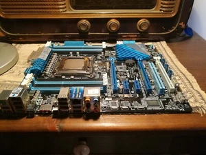 Asus P9X79 Lga 2011 + Intel i7 3930k hexa core - Foto 1 di 3