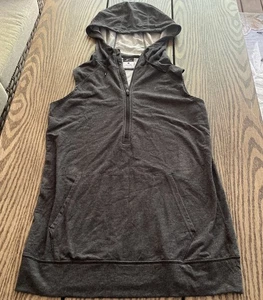Nike Dri-FIT Sleeveless Hoodie Vest Sz Small Gray Swoosh Hood 1/2 Zip Men's Gym - Picture 1 of 7