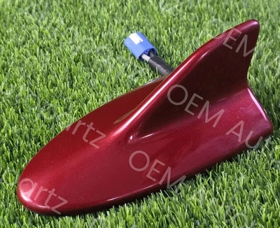 Antena de radio exterior techo Lexus ES350 ES300H 2013-2015 roja OEM usada Foto 1 de 4