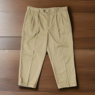 Pantalones de vestir Lyle & Scott caqui plisados delanteros con puños talla 40 X 32 Foto 1 de 4