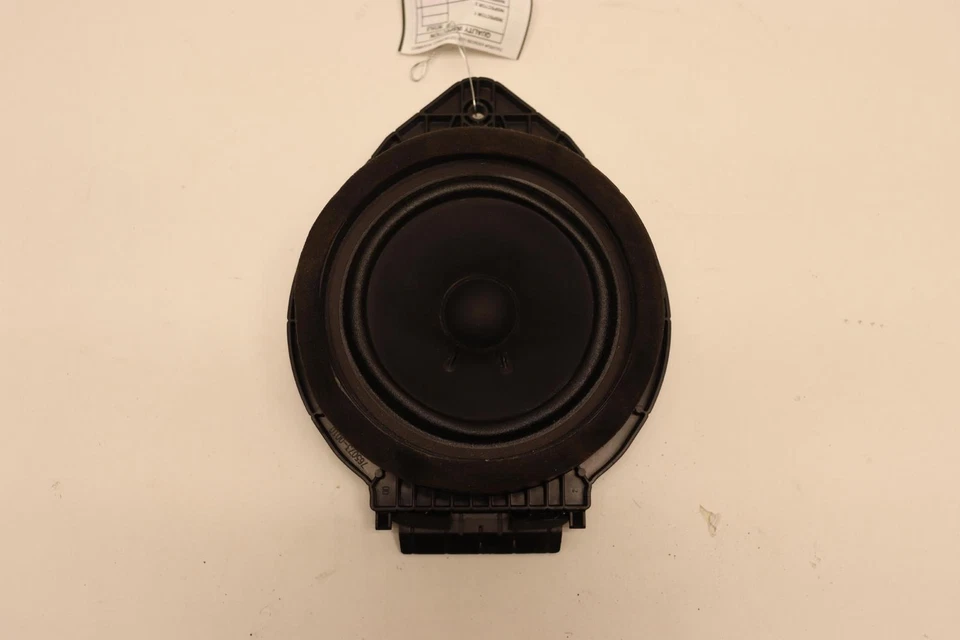 2020-2024 CHEVY SILVERADO 2500HD 3500HD PORTA TRASEIRA ESQUERDA ALTO-FALANTE BOSE FABRICANTE DE EQUIPAMENTO ORIGINAL - Imagem 1 de 4