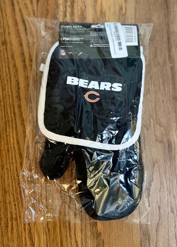 Chicago Bears NFL Team Oven Mitt and Pot Holder Set BBQ Glove Cover