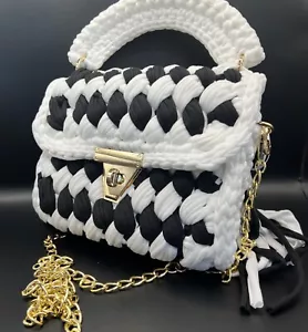 READY TO SHIP | Handmade Woven, Crochet Bag, Knitted Bag, Ins Fashion style - Picture 1 of 3