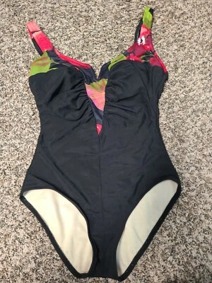 Traje de baño floral negro de una pieza Carol Wior para mujer talla 8  Foto 1 de 4