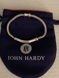 John Hardy Bamboo sterling silver bracelet in slightly used condition.