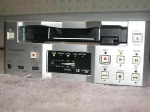 PANASONIC AG-DV2500P MINI DV DVCAM VCR DECK NTSC PAL WORKS GREAT BIN-BR-DV3000 - Picture 1 of 2