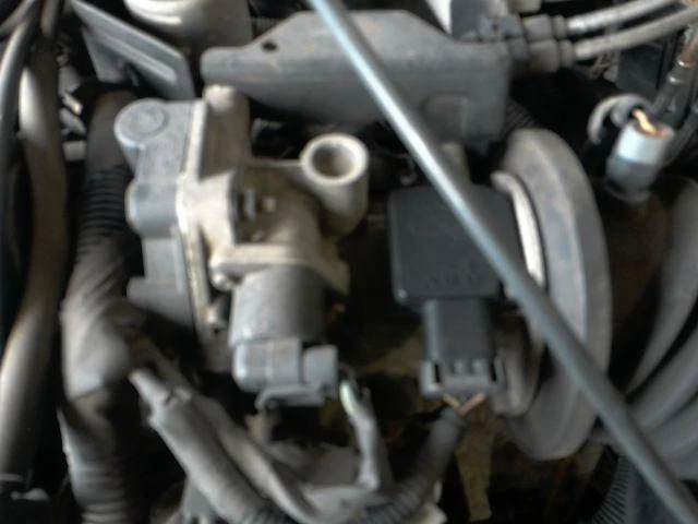 00-05 PONTIAC BONNEVILLE Corpo do Acelerador/Válvula Assy Conjunto de Válvula do Acelerador - Imagem 1 de 1