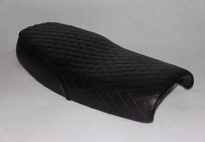 Suzuki GT750 Water Buffalo 1972-1977 motorcycle seat saddle CODE: D6217 - Image 1 of 4