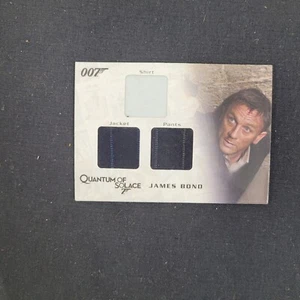 2009 James Bond 007 Quantum Solace Shirt Jacket Triple Relic #QC12 Card 362/675 - Picture 1 of 2