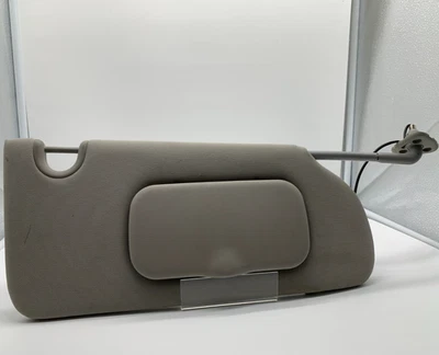 2006-2011 Buick Lucerne Passenger Sun Visor Gray Illuminated OEM A04B31010 - Image 1 of 4