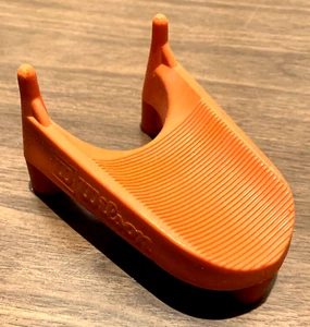 Wilson ~ naranja ~ camiseta Kickers ~ material de goma dura - Imagen 1 de 5