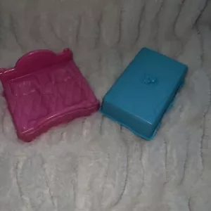 Fisher Price Little People Pink Palace Princess double bed & Table Castle - Picture 1 of 3