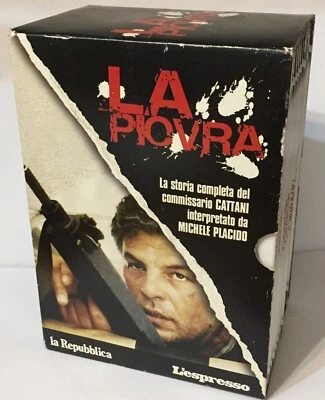 La Piovra Stagione 1 2 3 4 DVD 13 Dischi Placido Cofanetto Editoriale Come Foto - Immagine 1 di 4