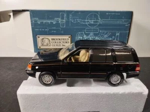 Brookfield Collectors Guild 1994 Jeep Grand Cherokee Limited Bank New in Box - Picture 1 of 16