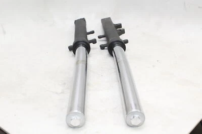 Пара оригинальных амортизационных вилок подвески для Honda Cbr250r Cbr300r ront 2011-13 годов выпуска *изогнутые* - Изображение 1 из 4