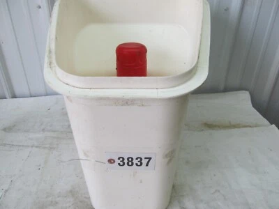 2002 Polaris Virage 1200 TXI Storage Tub Bin Locker - Imagem 1 de 3