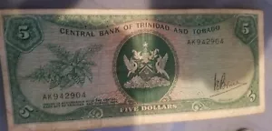 TRINIDAD & TOBAGO 5 DOLLAR 1964 WAFFENZENTRUM BRUCE SIG. ZENTRAL BK BLDG - Bild 1 von 2