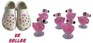 6 ciondoli per scarpe Jibbitz Croc rosa fenicotteri venditore UK π¬π§ - Foto 1 di 7