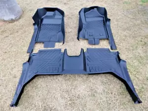 Alfombrillas 5D TPE para todo tipo de clima forro aptas para Ford Ranger Next Gen 2022+ hechas a medida - Imagen 1 de 10