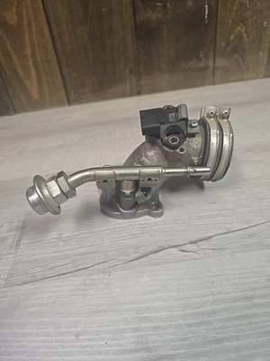 09 10 11 12 13 14 Polaris Sportsman 550 Oem Intake Manifold W Injector & Sensor - Image 1 of 4