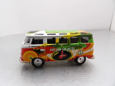 1966 VOLKSWAGEN 23 WINDOW SAMBA BUS      2002 JOHNNY LIGHTNING JIFFY LUBE   1:64 - Image 1 of 4
