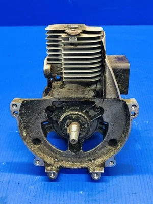 TORO TC1000 STRING TRIMMER  ENGINE / CYLINDER - Image 1 of 4