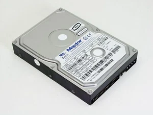 Dell 786CM 9.5GB 3.5" IDE Internal Hard Drive - Maxtor 5T010H1 - Picture 1 of 4