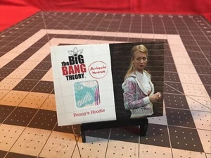 2012 Cryptozoic Big Bang Theory Penny’s Hoodie Authentic Wardrobe Card - Picture 1 of 4
