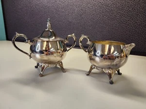 ONEIDA USA CREAMER AND SUGAR BOWL SILVERPLATE SET - Picture 1 of 5