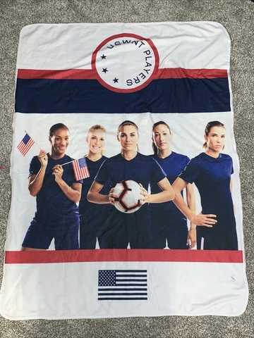 USWNT Players World Cup Collectors Blanket Culturefly 2019 STAINED Cover