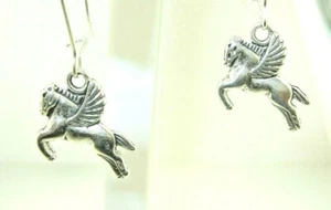 New Petite 3-D Flying PEGASUS Silver-tone Drop Dangle Earrings 1-2/3" Long - Bild 1 von 3