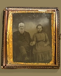 Tintype Photograph in Leatherette Case 1/6th Plate, Man & Woman Seated Portrait - Picture 1 of 4
