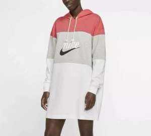 Nike Sportswear Varsity Vestito Bianco/Grigio/Corallo CJ3926 631 Donna Taglia S - Foto 1 di 11