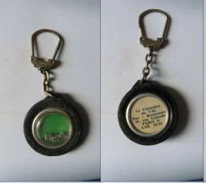 porte-clés Le Colombier du Val, Paris 8e, dés pneu (pc) - Foto 1 di 1