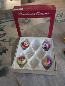 Vintage Commodore Ornamente Weihnachten Klassiker handdekorierter Einzug & gestreift N Box - Bild 1 von 14