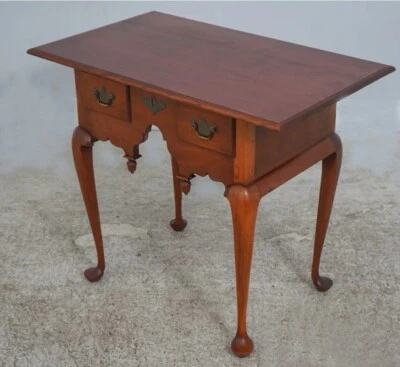 Vintage Eldred Wheeler New Hampshire 1765-75 style lowboy in perfectly matched c - Image 1 of 4