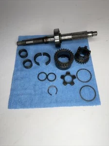 2004 Kawasaki Prairie Transmission Tranny Gears - Bild 1 von 4