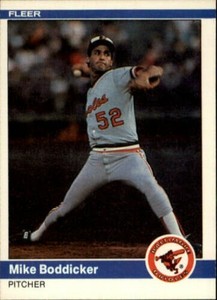 A0470-1984 Fleer Baseball Card #S 1-271 + Rookies - You Pick- 10 + Free US