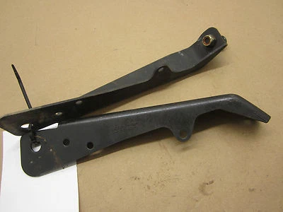 Arctic Cat 550 TRV 4x4 2009 OEM front upper L&R bumper brackets - Изображение 1 из 2